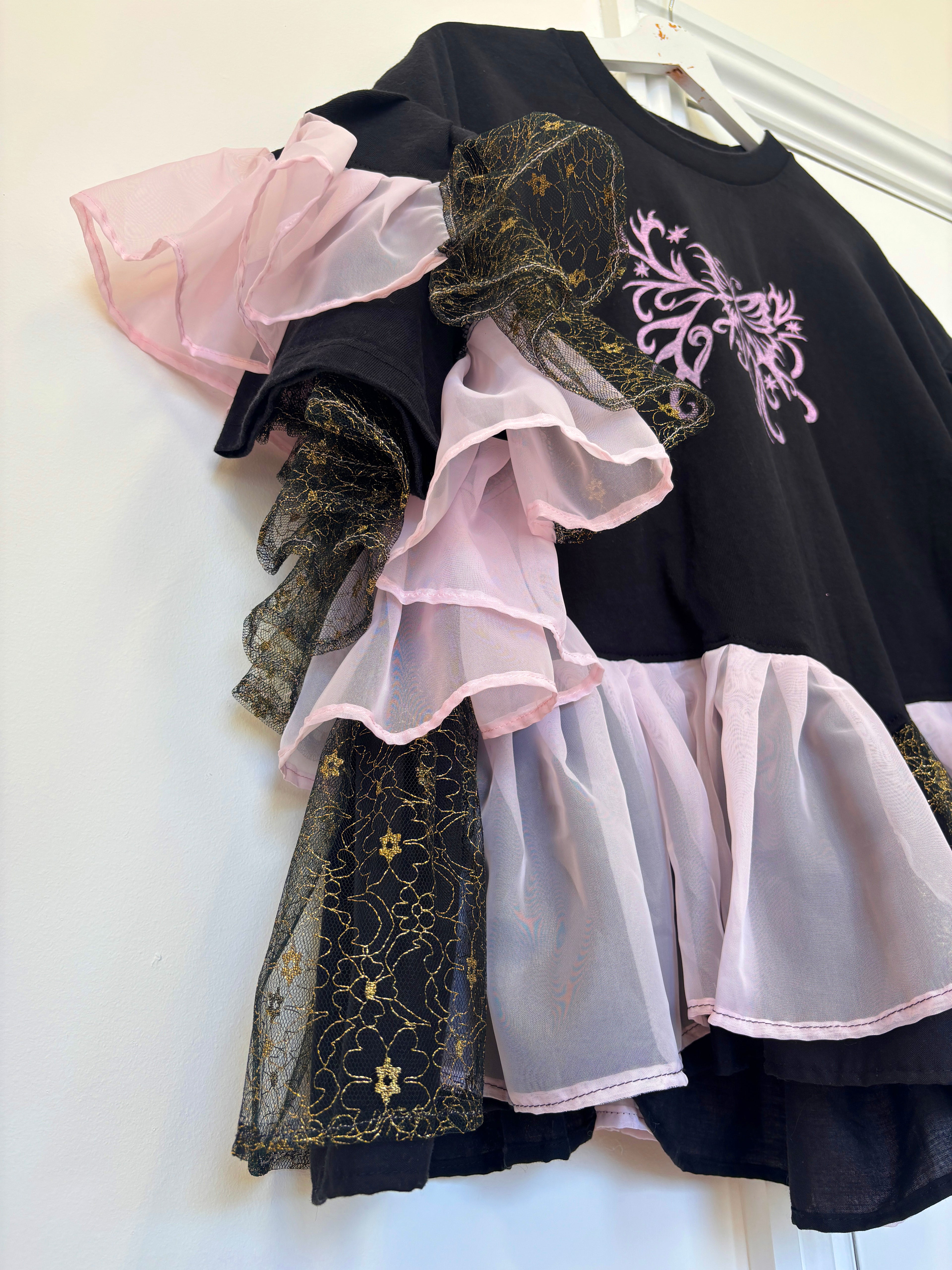 UPCYCLED 𝒯𝓊𝓁𝓁𝑒 𝒯𝑜𝓅 ★