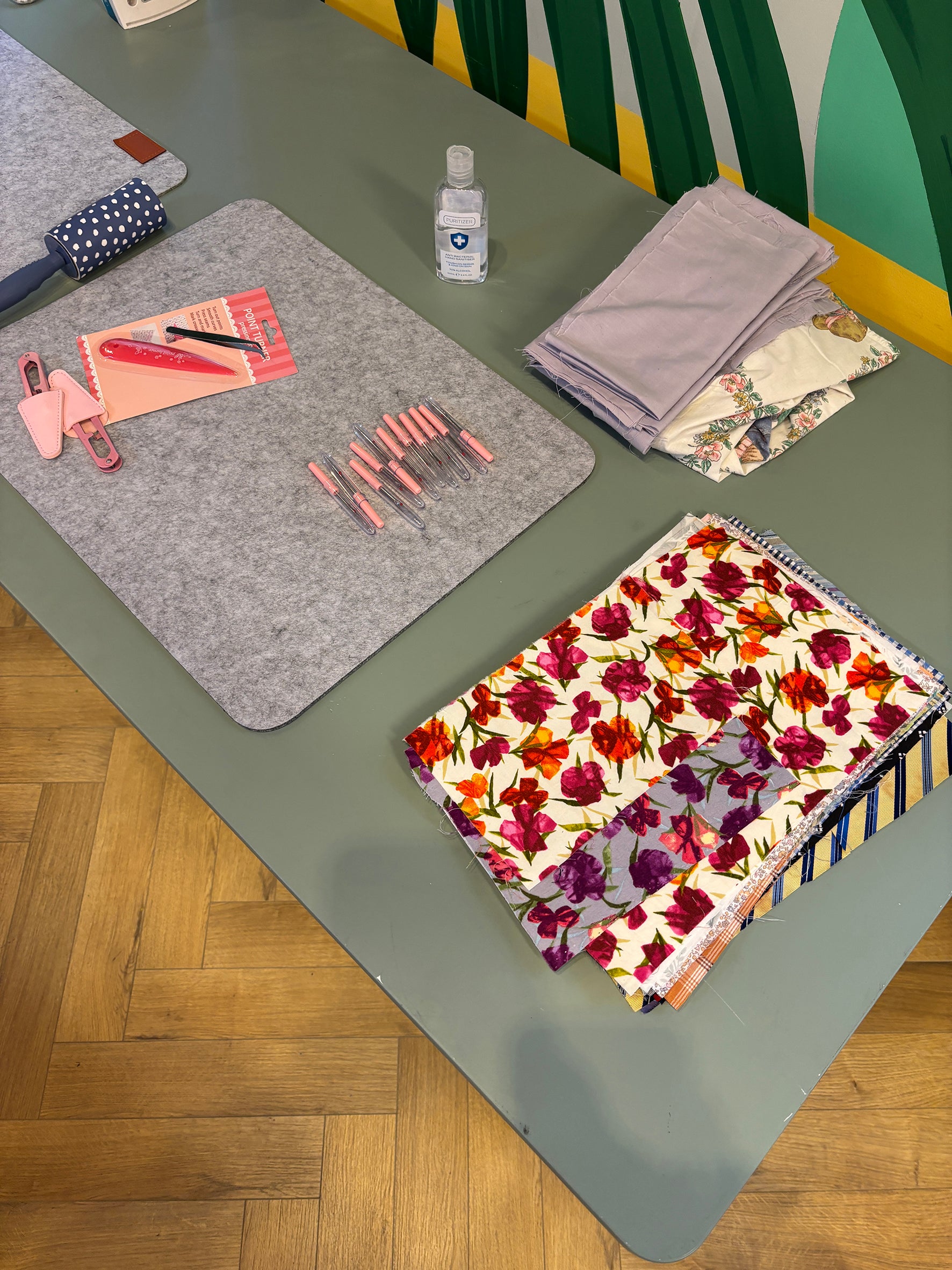 PATCH APPLIQUE UPCYCLE WORKSHOP ★ FRIDAY 29th May (EVENING 6-8.30PM)
