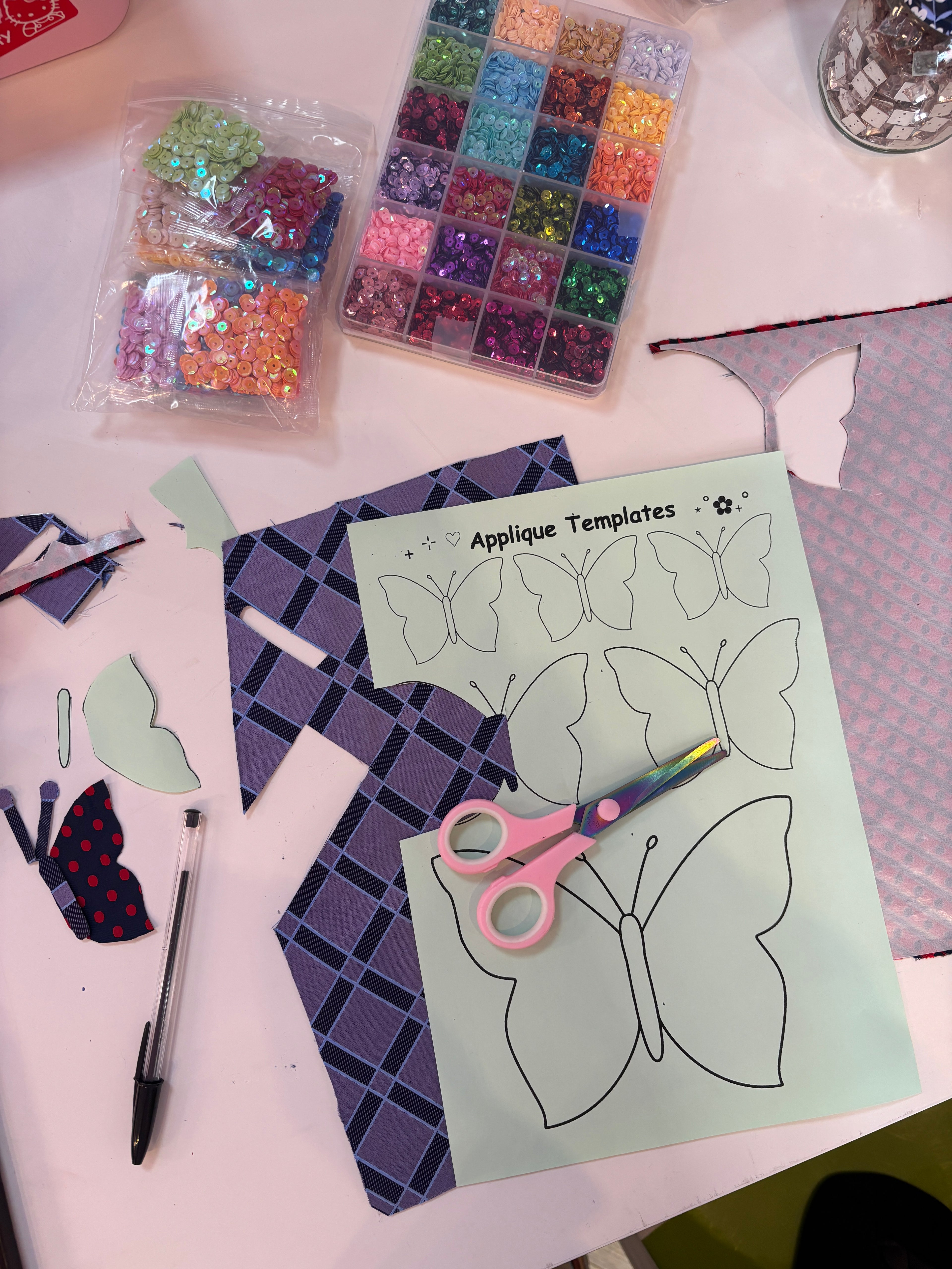PATCH APPLIQUE UPCYCLE WORKSHOP ★ FRIDAY 29th May (EVENING 6-8.30PM)