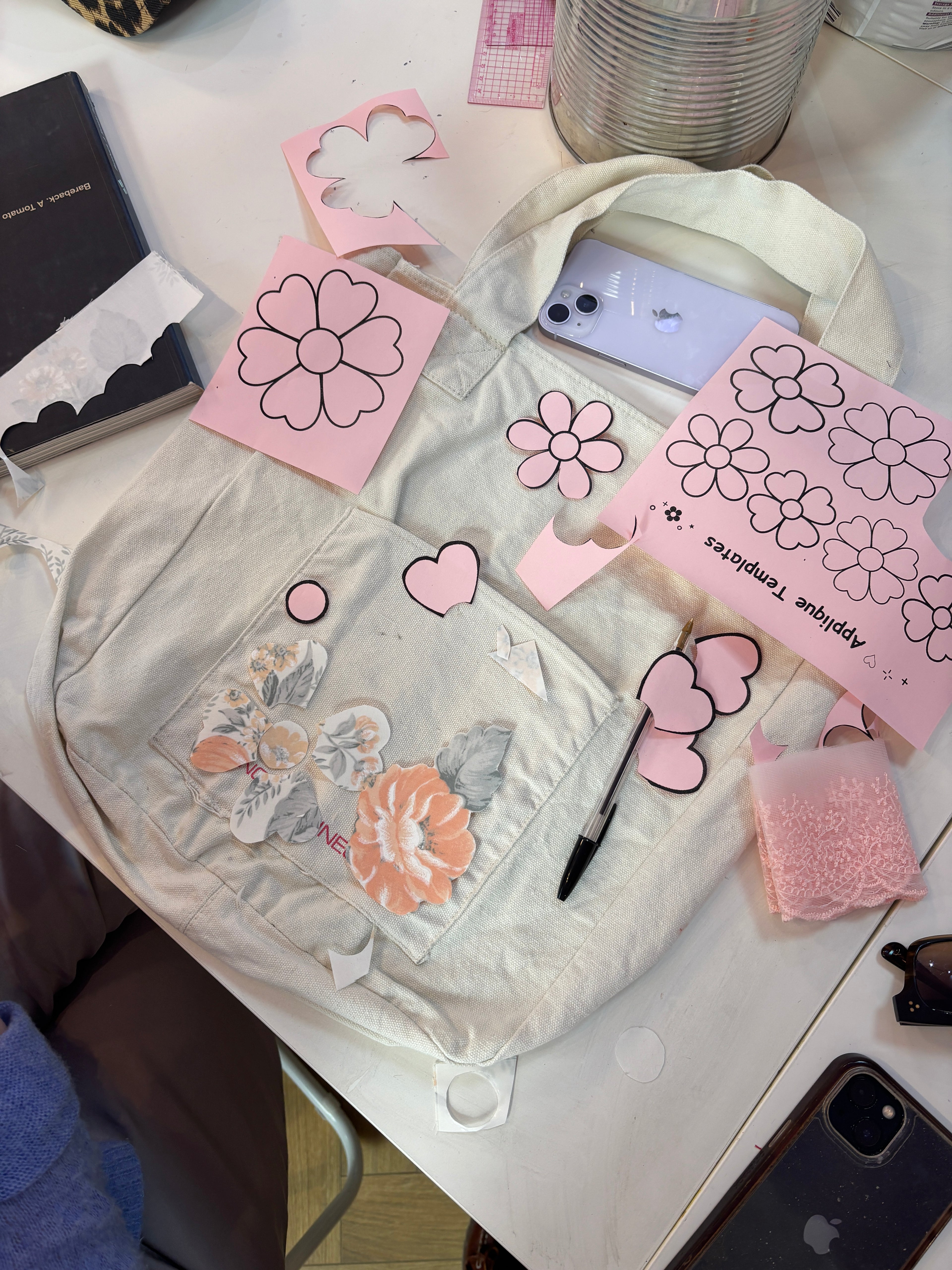 PATCH APPLIQUE UPCYCLE WORKSHOP ★ FRIDAY 29th May (EVENING 6-8.30PM)