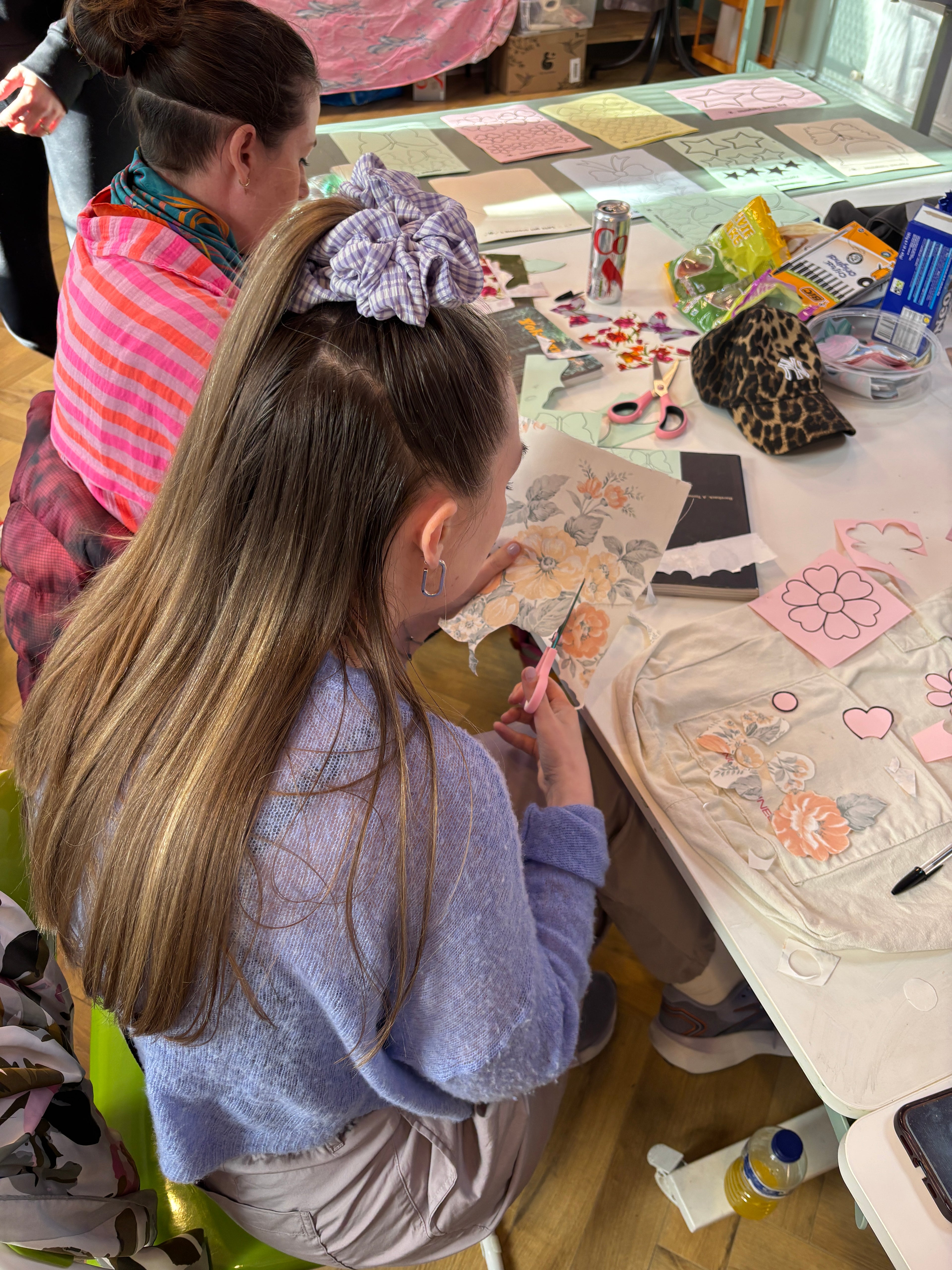 PATCH APPLIQUE UPCYCLE WORKSHOP ★ FRIDAY 29th May (EVENING 6-8.30PM)