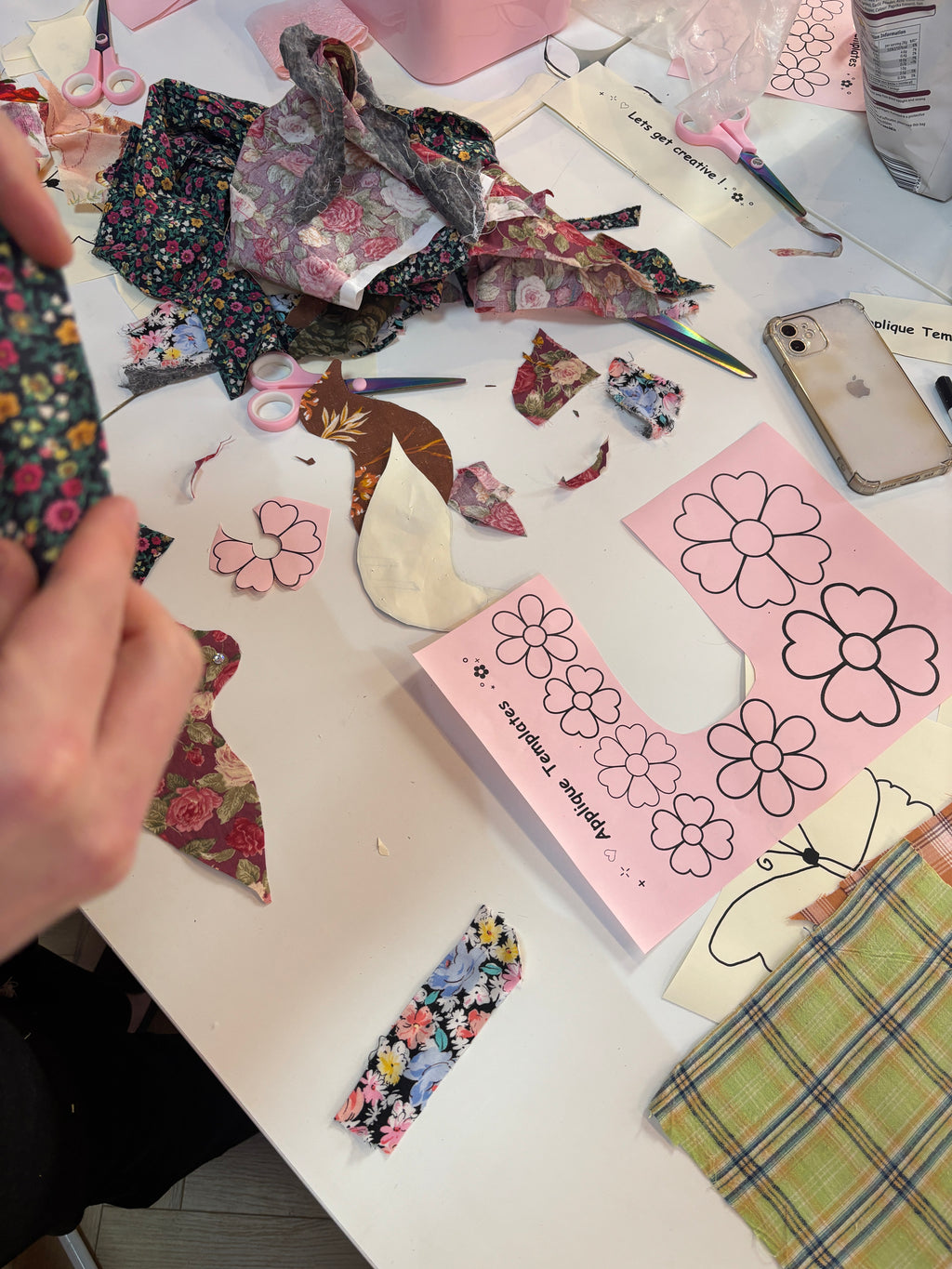 PATCH APPLIQUE UPCYCLE WORKSHOP ★ FRIDAY 29th May (EVENING 6-8.30PM)