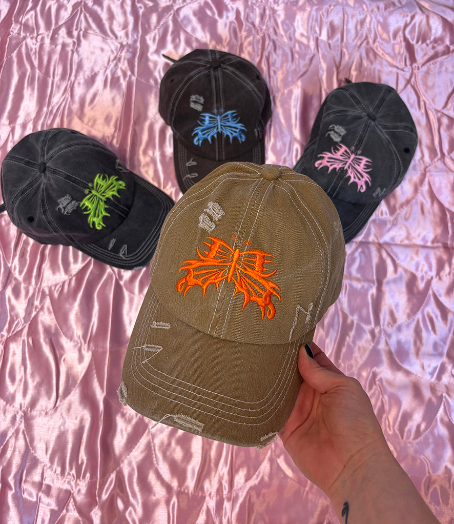 𝙊𝙧𝙖𝙣𝙜𝙚 𝘽𝙪𝙩𝙩𝙚𝙧𝙛𝙡𝙮 𝘿𝙞𝙨𝙩𝙧𝙚𝙨𝙨𝙚𝙙 𝘾𝙖𝙢𝙚𝙡 𝘾𝙖𝙥 ★