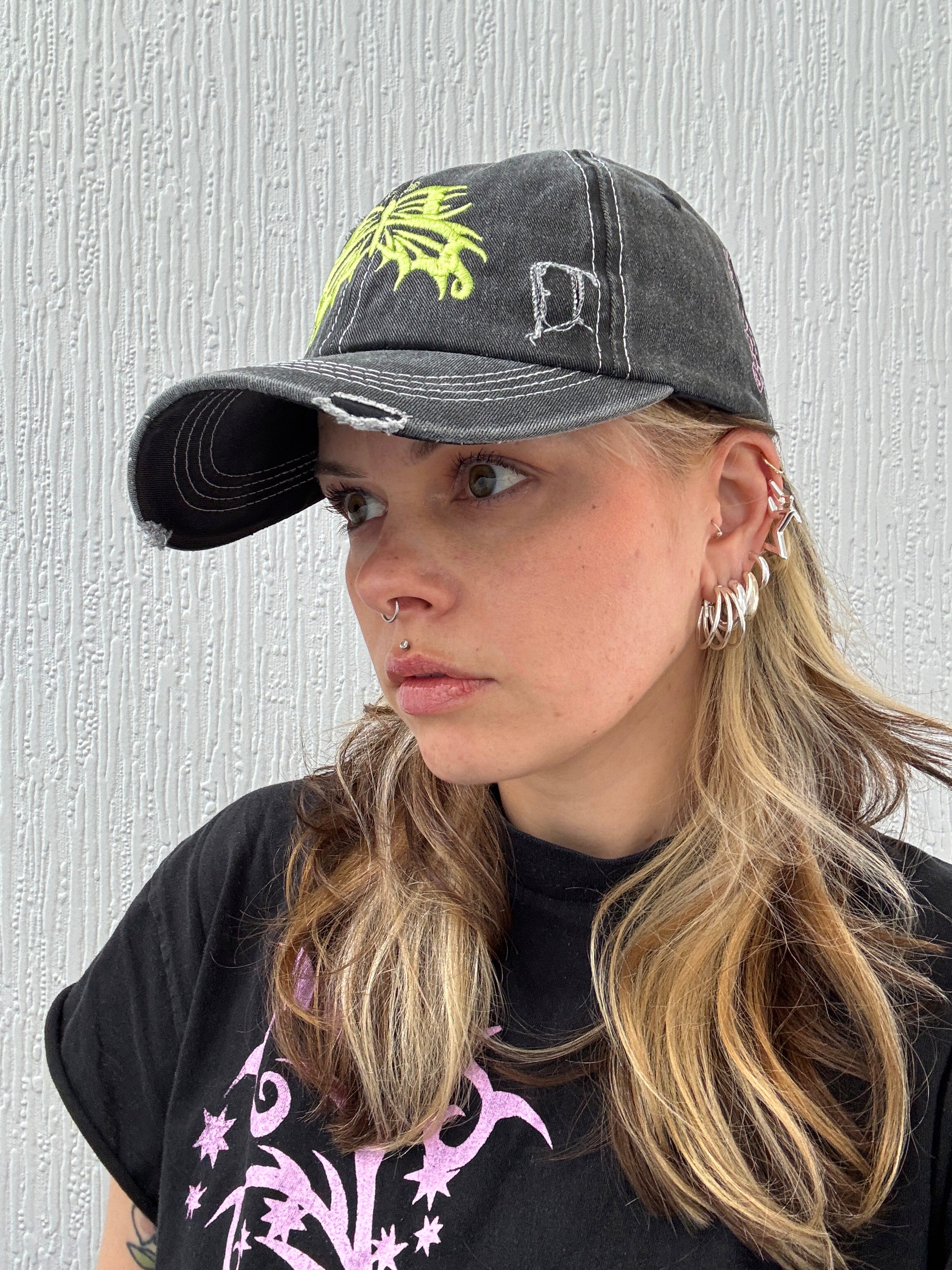 𝓝𝓮𝓸𝓷 𝓨𝓮𝓵𝓵𝓸𝔀 𝓑𝓾𝓽𝓽𝓮𝓻𝓯𝓵𝔂 𝓒𝓪𝓹 ★ 𝙽𝚎𝚠 𝙲𝚘𝚕𝚕𝚎𝚌𝚝𝚒𝚘𝚗