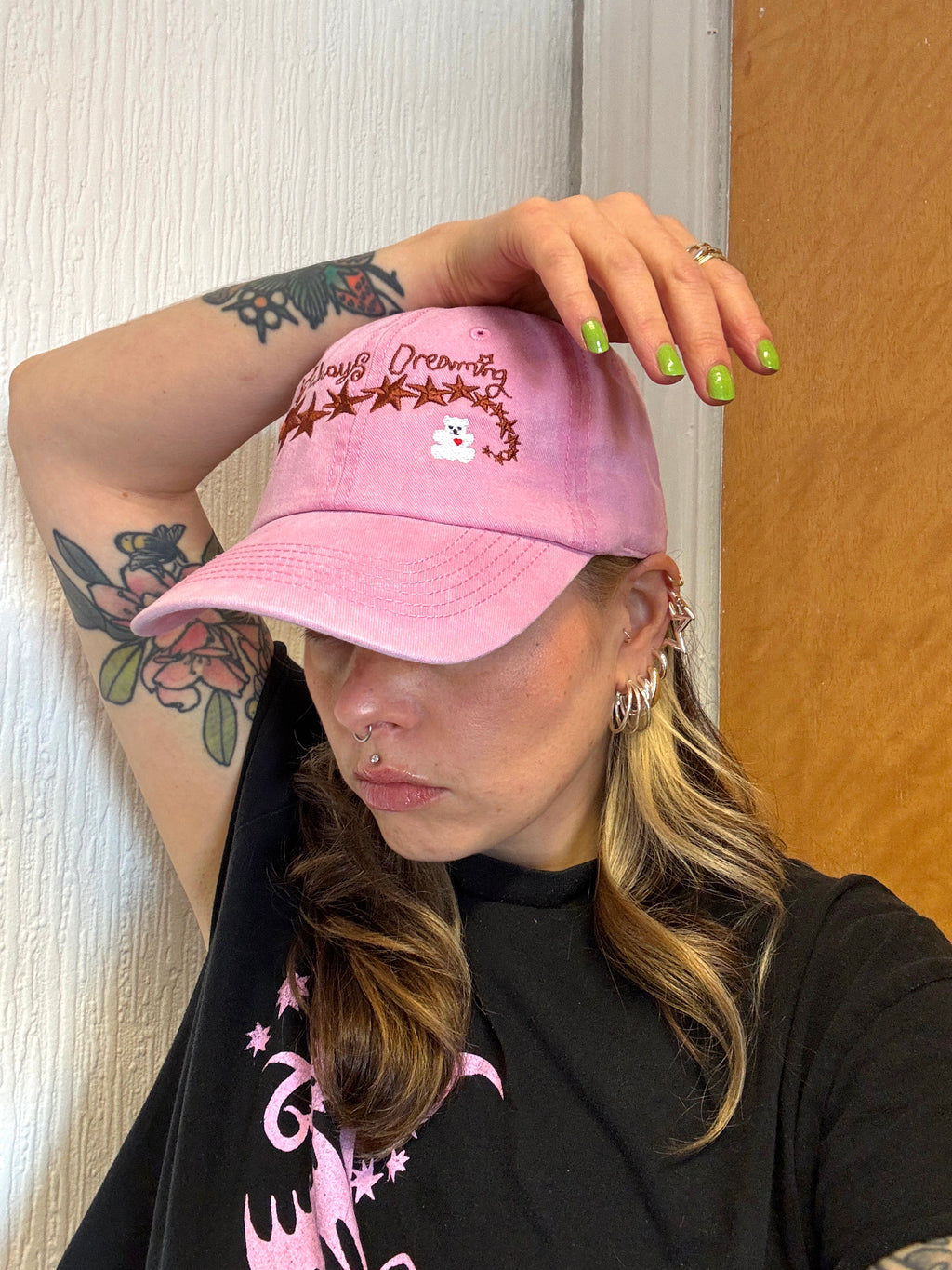 𝒫𝒾𝓃𝓀 𝒜𝓁𝓌𝒶𝓎𝓈 𝒟𝓇𝑒𝒶𝓂𝒾𝓃𝑔 𝒞𝒶𝓅 ★ 𝙽𝚎𝚠 𝙲𝚘𝚕𝚕𝚎𝚌𝚝𝚒𝚘𝚗