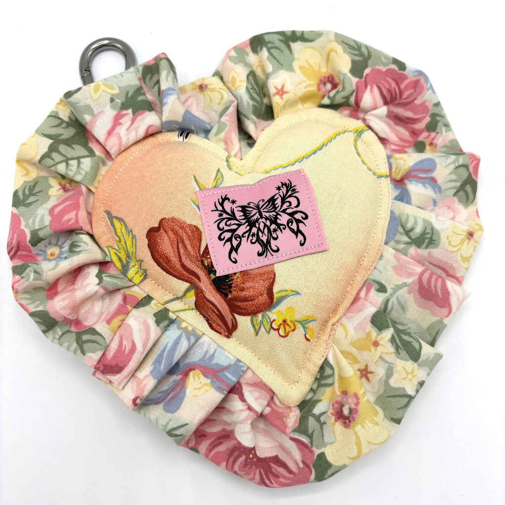 ☆ 𝘝𝘪𝘯𝘵𝘢𝘨𝘦 𝘒𝘪𝘵𝘵𝘦𝘯 𝘏𝘦𝘢𝘳𝘵 𝘊𝘩𝘢𝘳𝘮 ☆ 𝒩𝑒𝓌 𝒞𝑜𝓁𝓁𝑒𝒸𝓉𝒾𝑜𝓃