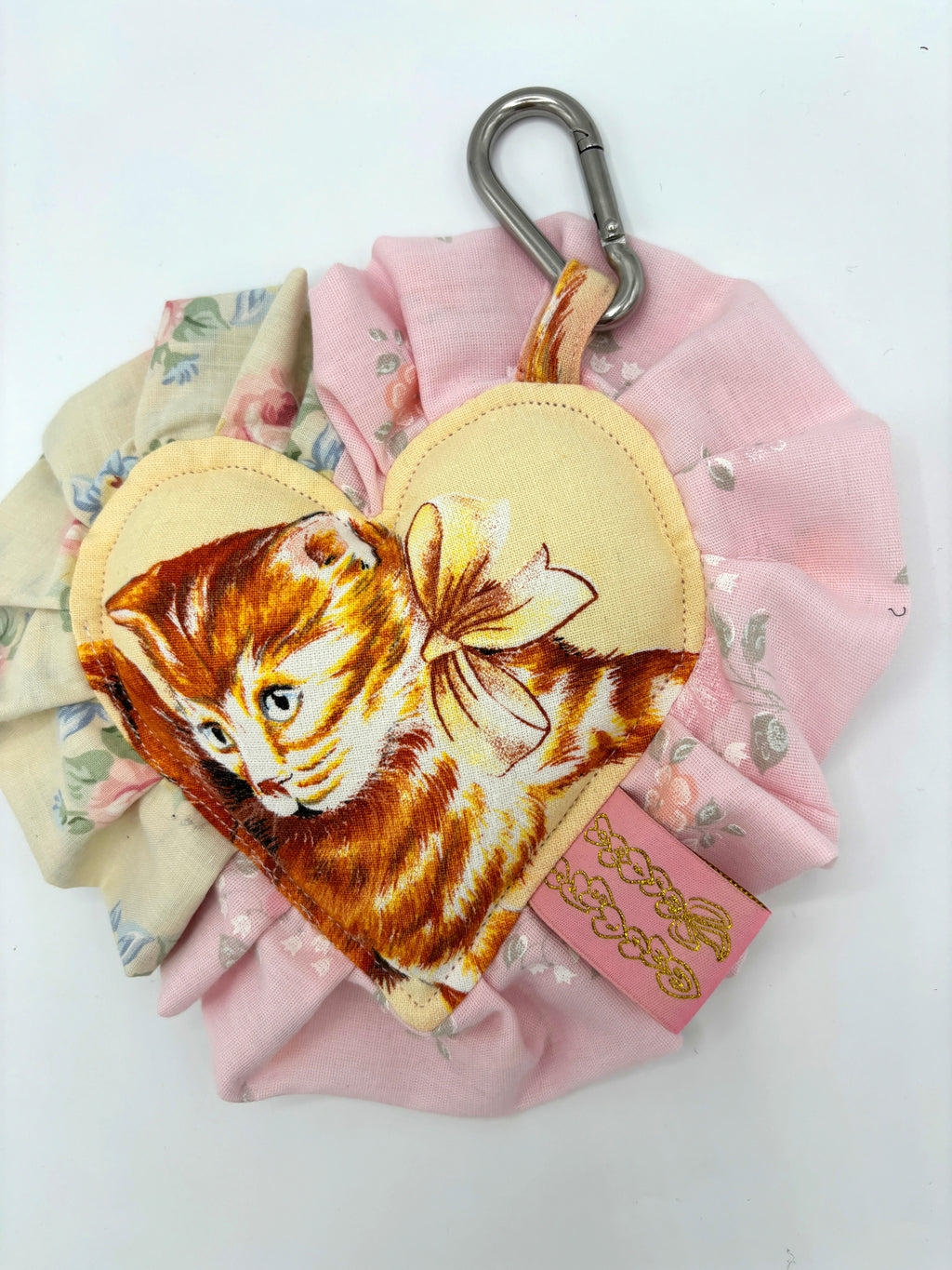 ☆ 𝘝𝘪𝘯𝘵𝘢𝘨𝘦 𝘒𝘪𝘵𝘵𝘦𝘯 𝘏𝘦𝘢𝘳𝘵 𝘊𝘩𝘢𝘳𝘮 ☆ 𝒩𝑒𝓌 𝒞𝑜𝓁𝓁𝑒𝒸𝓉𝒾𝑜𝓃