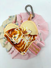 ☆ 𝘝𝘪𝘯𝘵𝘢𝘨𝘦 𝘒𝘪𝘵𝘵𝘦𝘯 𝘏𝘦𝘢𝘳𝘵 𝘊𝘩𝘢𝘳𝘮 ☆ 𝒩𝑒𝓌 𝒞𝑜𝓁𝓁𝑒𝒸𝓉𝒾𝑜𝓃