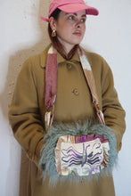 AW21 ☆  SMILEY BUtteRFLY Hand Warmer ☆