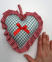 ♡ Red & Green Gingham Heart Decoration ♡