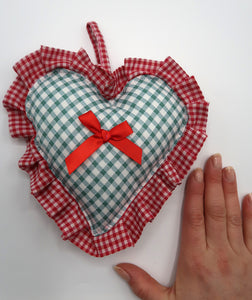 ♡ Red & Green Gingham Heart Decoration ♡