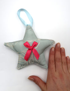 ♡ Sea Foam Green Star Decoration ♡