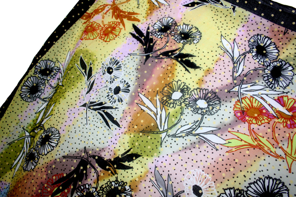 ☆ 𝘉𝘭𝘰𝘰𝘮𝘴𝘥𝘢𝘺 𝘚𝘤𝘢𝘳𝘧 ☆ 128𝘤𝘮 𝘹 128𝘤𝘮