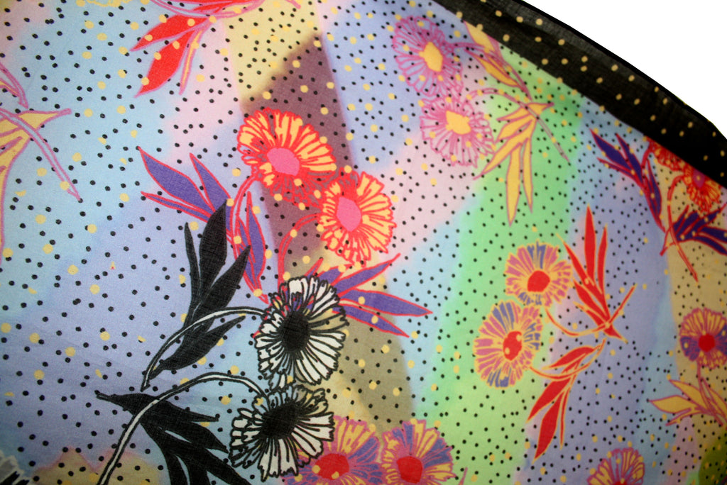 ☆ 𝘉𝘭𝘰𝘰𝘮𝘴𝘥𝘢𝘺 𝘚𝘤𝘢𝘳𝘧 ☆ 128𝘤𝘮 𝘹 128𝘤𝘮