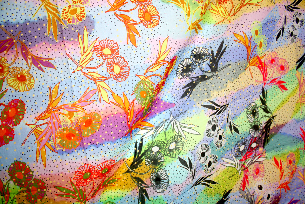 ☆ 𝘉𝘭𝘰𝘰𝘮𝘴𝘥𝘢𝘺 𝘚𝘤𝘢𝘳𝘧 ☆ 128𝘤𝘮 𝘹 128𝘤𝘮